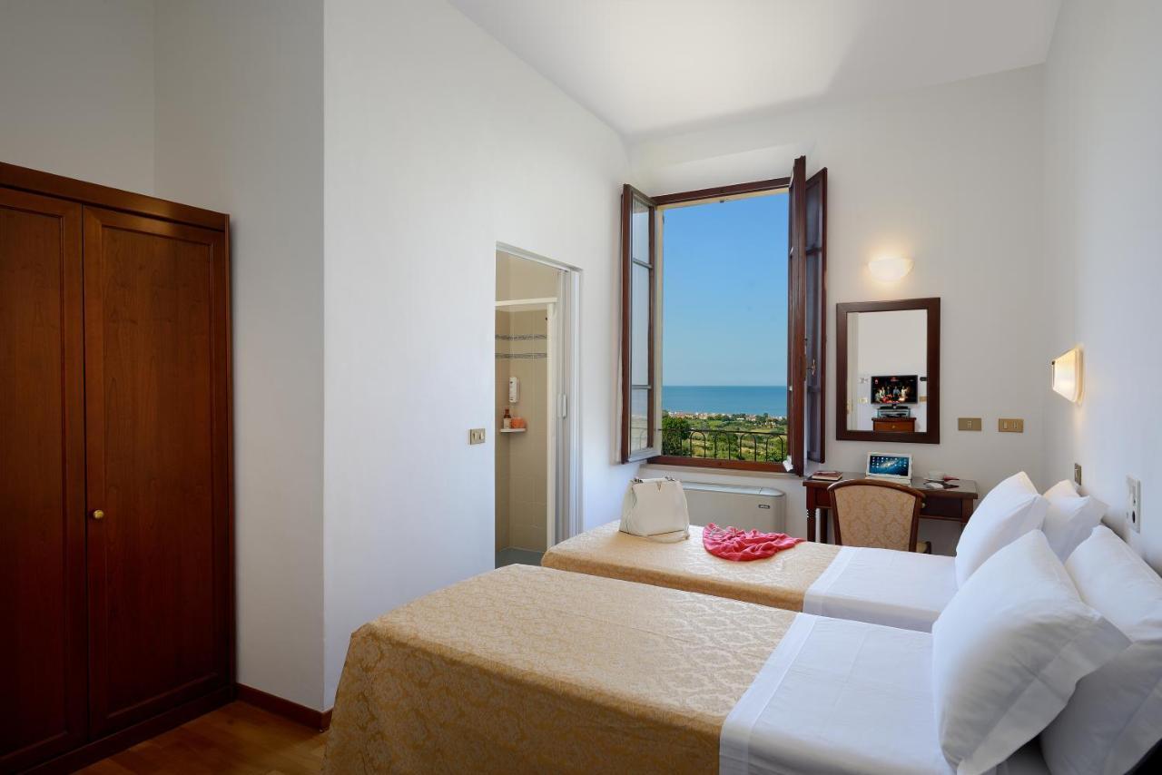 Hotel Bel Sit Senigallia Esterno foto