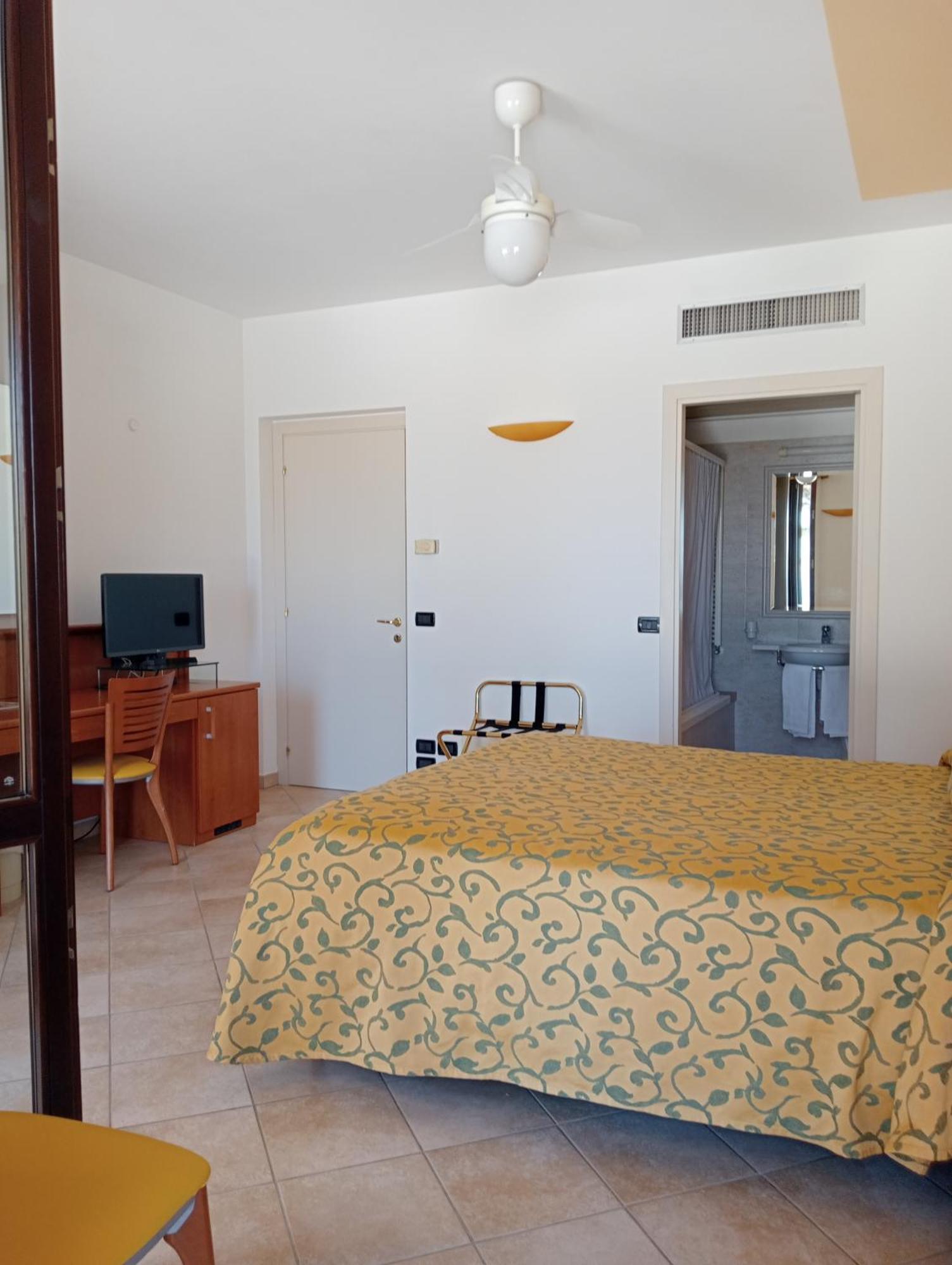 Hotel Bel Sit Senigallia Esterno foto