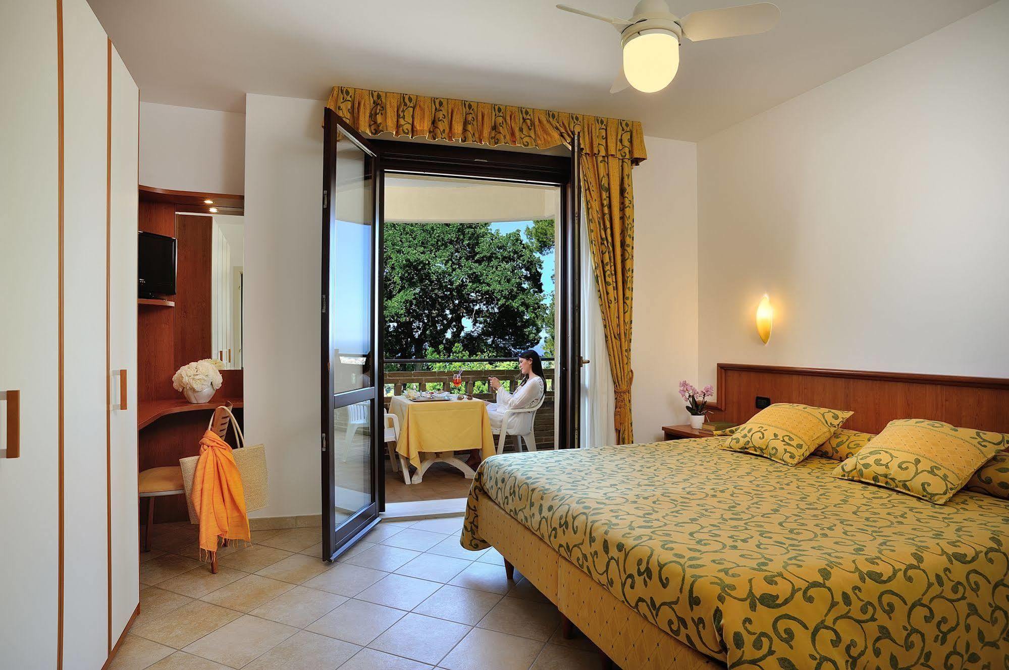 Hotel Bel Sit Senigallia Esterno foto