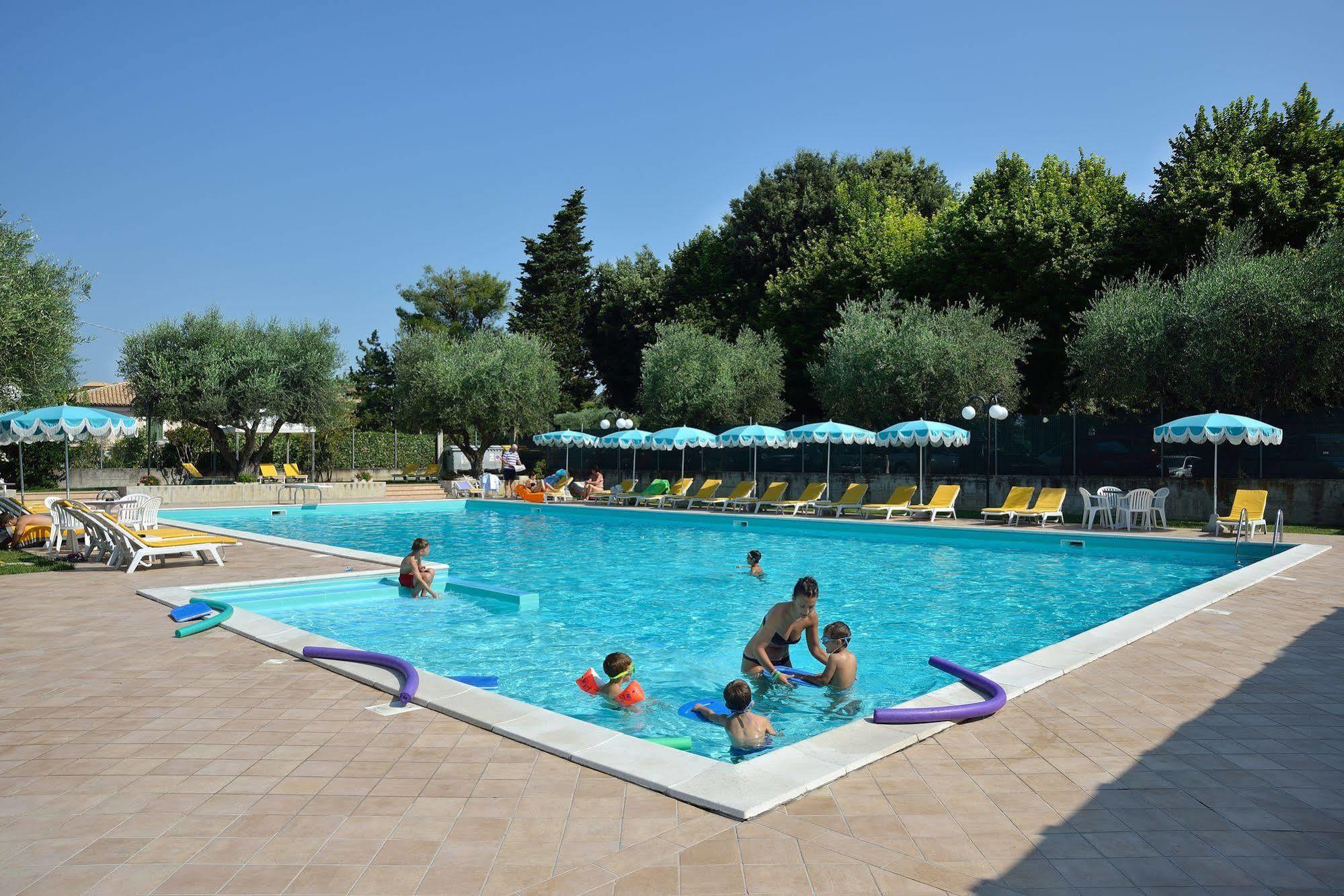 Hotel Bel Sit Senigallia Esterno foto