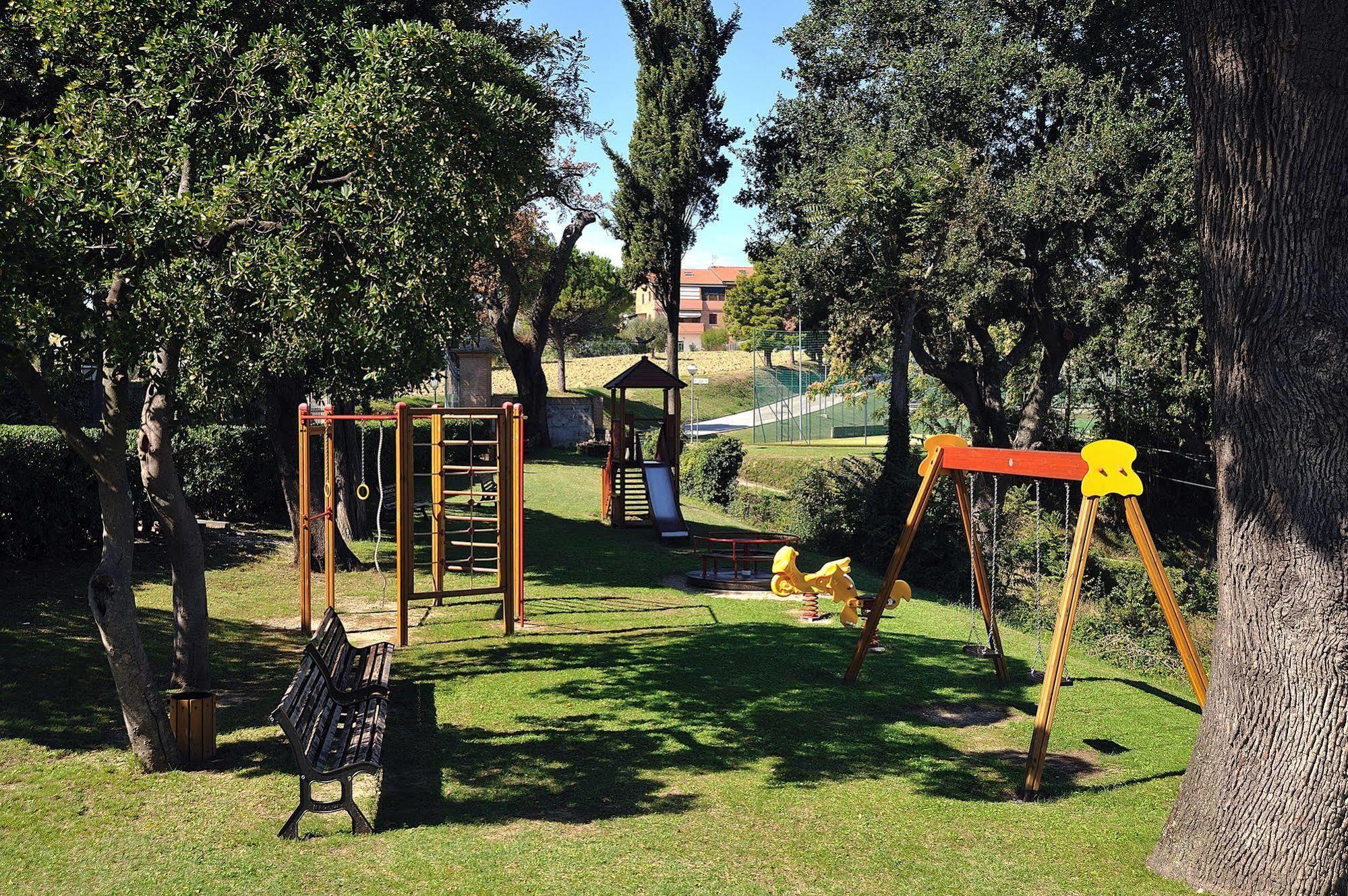 Hotel Bel Sit Senigallia Esterno foto