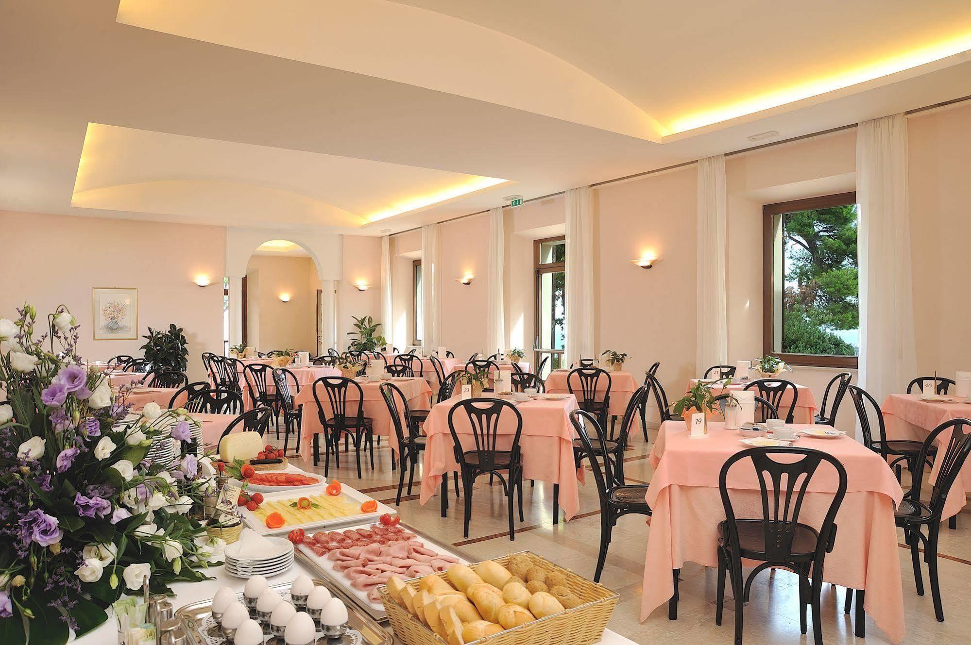 Hotel Bel Sit Senigallia Esterno foto